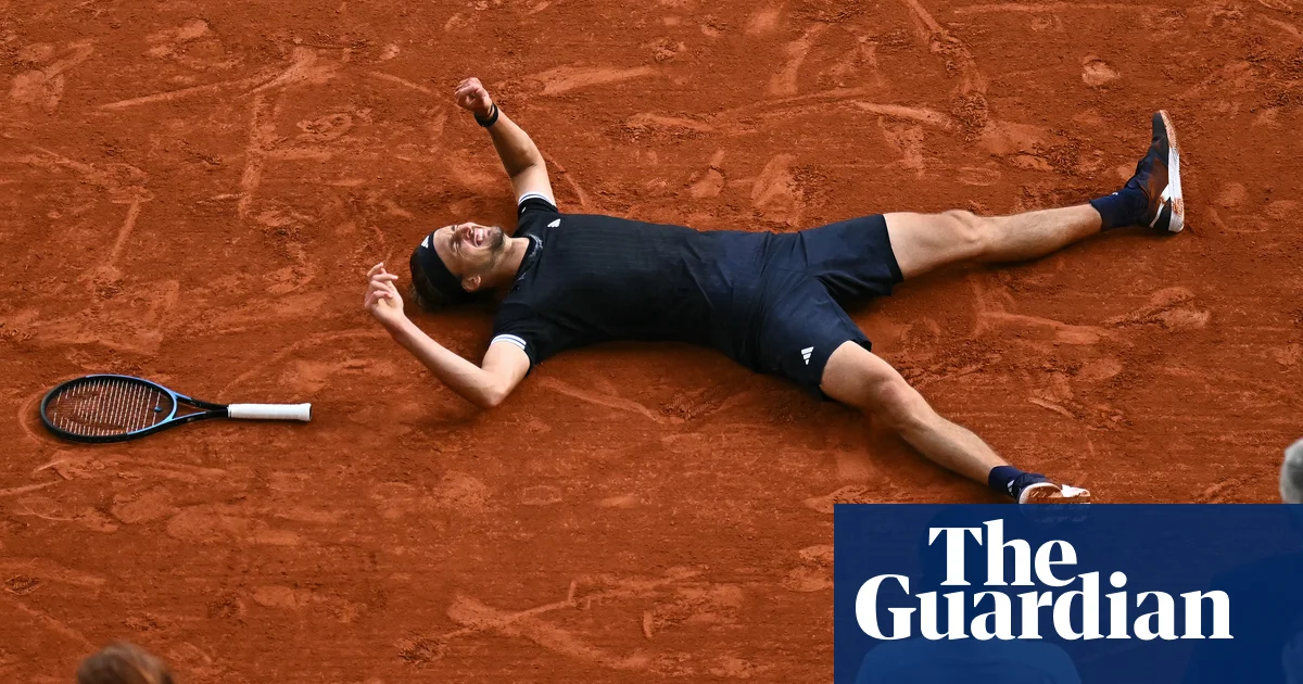 Alexander Zverev võitis esimese suure slämmi turniiri pärast Cobolli peatamist Prantsusmaa lahtistel | French Open 2026