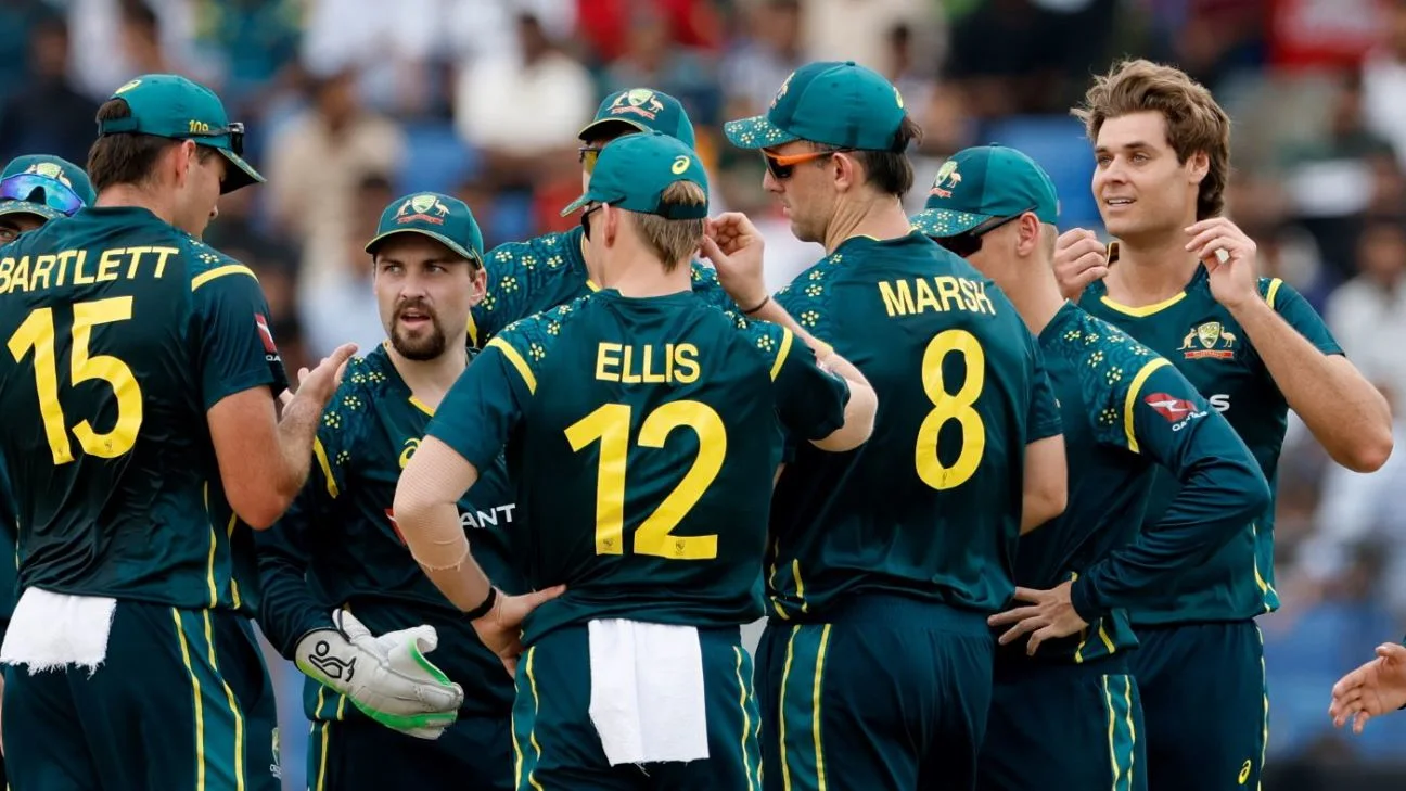 Austraalia v Bangladesh Spencer Johnson pöörab skripti ümber, et tagada T20I rõhutatud valgendamine