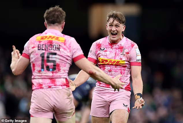 Harlequins näitas lõpuks pisut selgroogu, kui võitis Cardiffis Bristol Bearsi