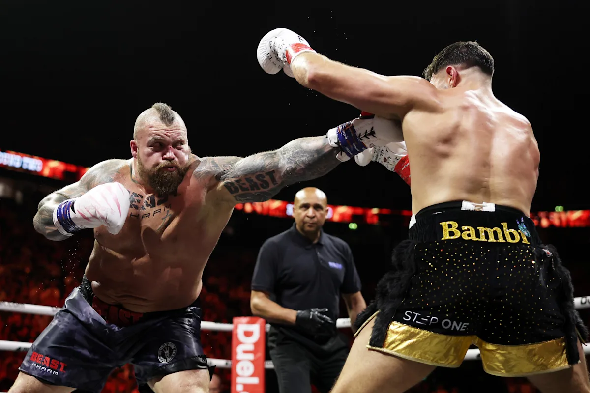 Eddie Hall vs Tommy Fury täielik võitlus tõstab esile videod