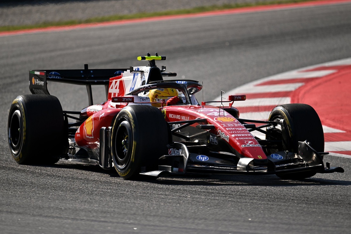 "Ferrari peaks olema uuendajad": Hamilton selgitab, miks ta tahtis, et Ferrari oleks oma 2026. aasta F1 auto disainiga julge