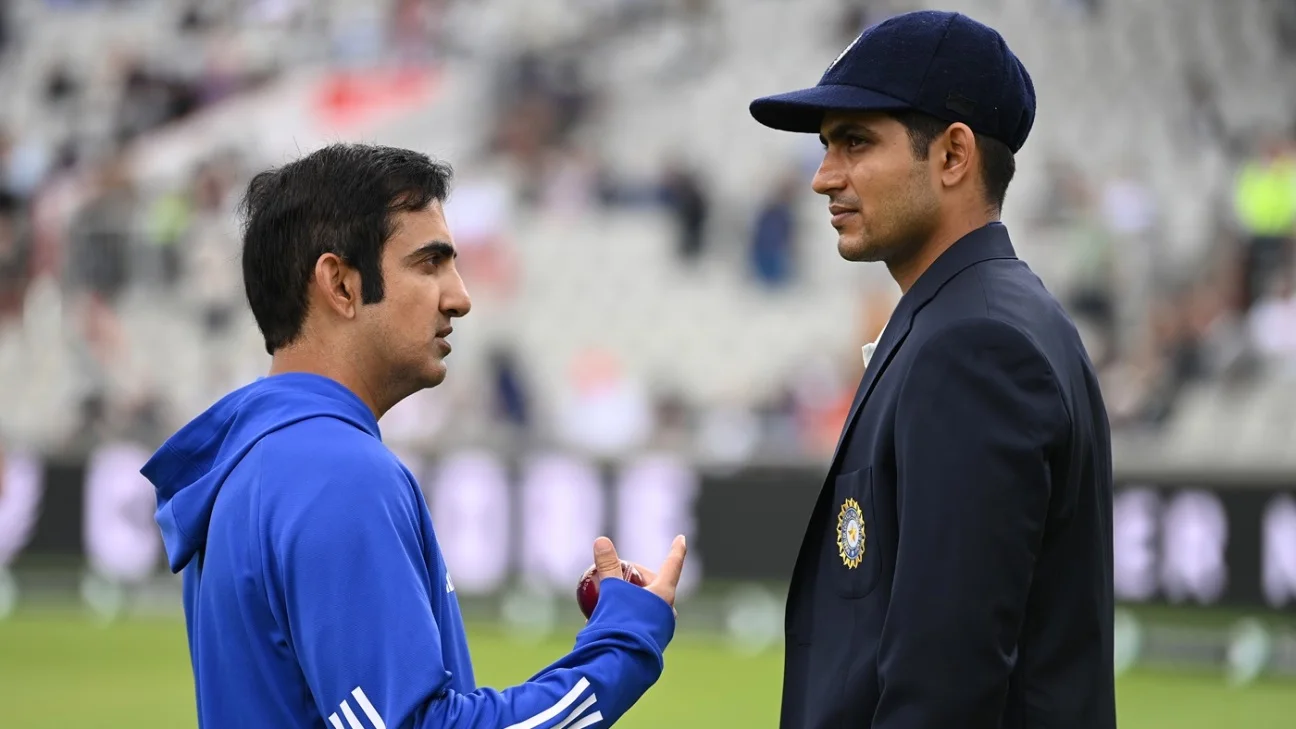 Ind vs Afg – Gautam Gambhir viskab oma raskuse ICC punase kera-roosa palli lüliti taha