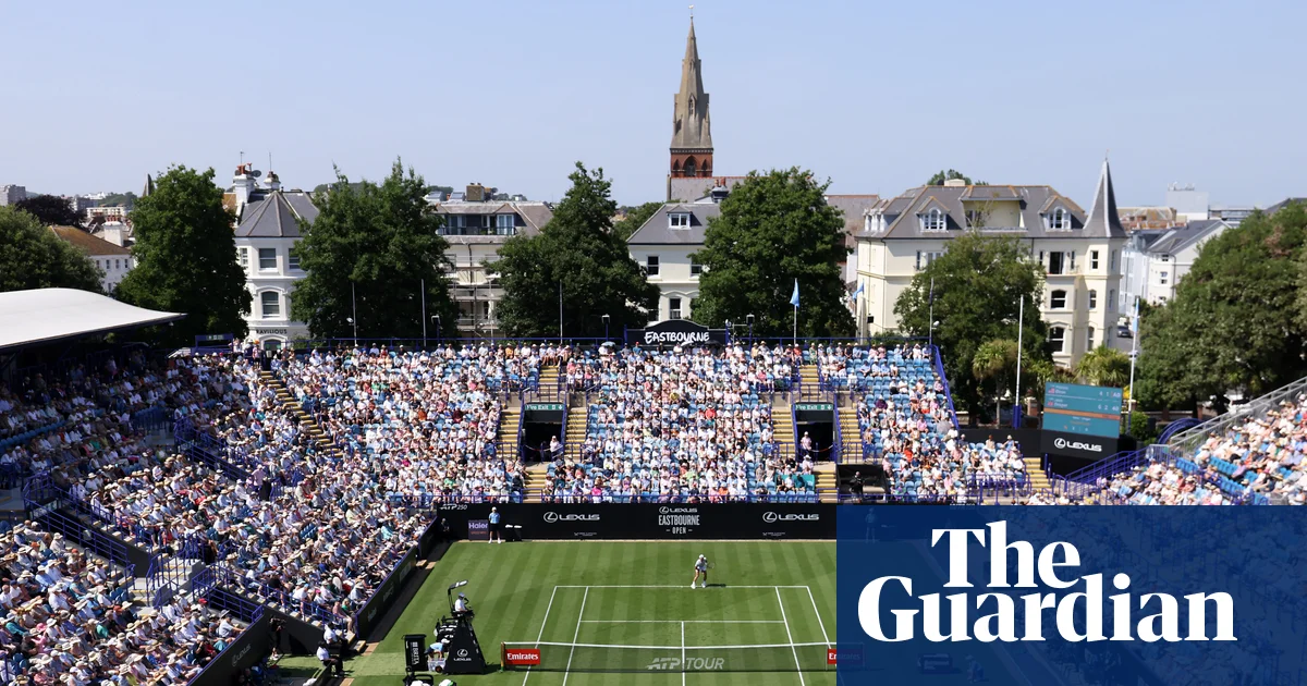 Jack Draper kiidab uut treenerit Andy Murrayd pärast võitu tagasitulekut Eastbourne'is | Tennis