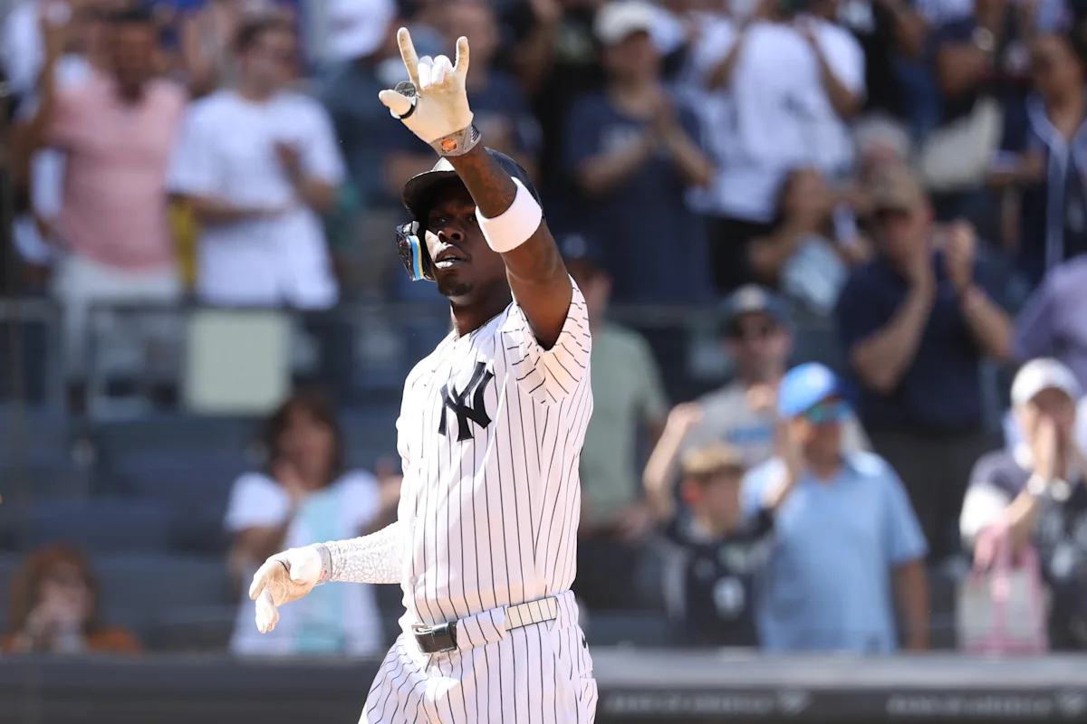Jazz Chisholm Jr. püüab Aaron Judge'i kurika kinni ja tabab 3-jooksu kodumeeskonda, viies Yankeesi Red Soxi üle 6:1