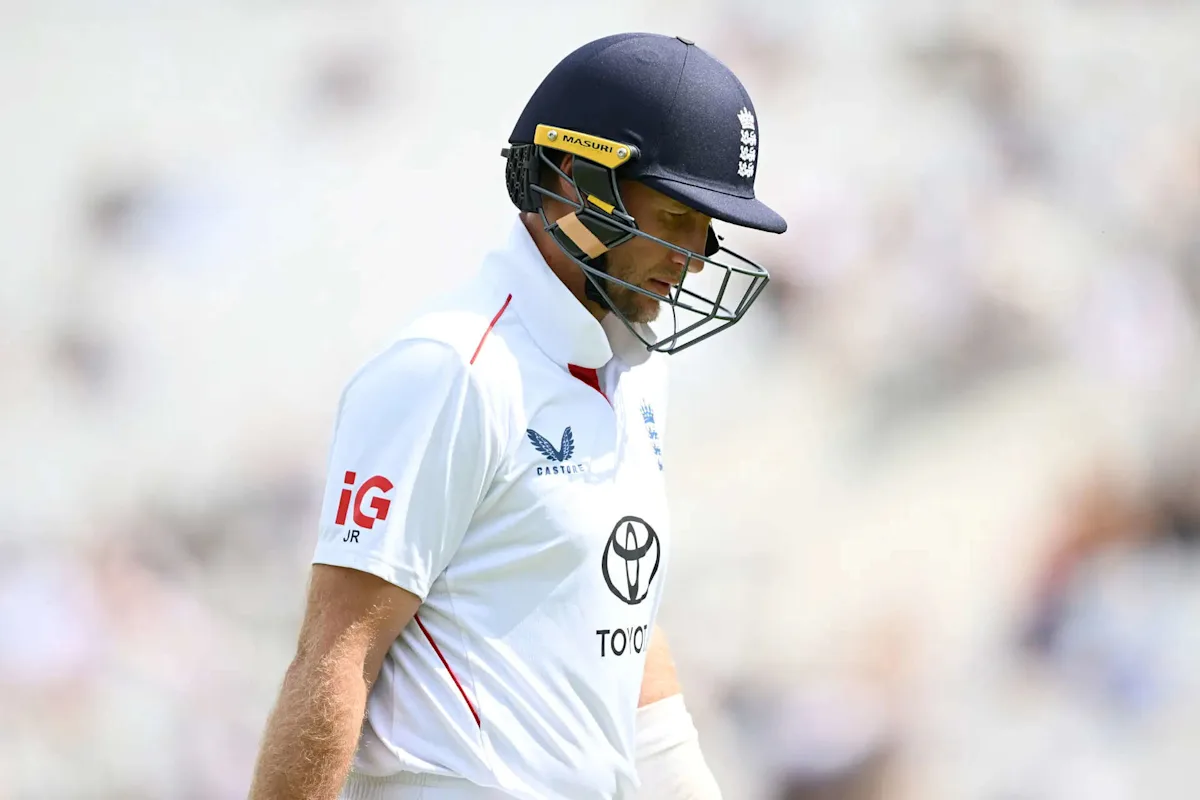 Joe Root võrdub soovimatu rekordiga pärast Inglismaa purustavat lüüasaamist Uus-Meremaalt