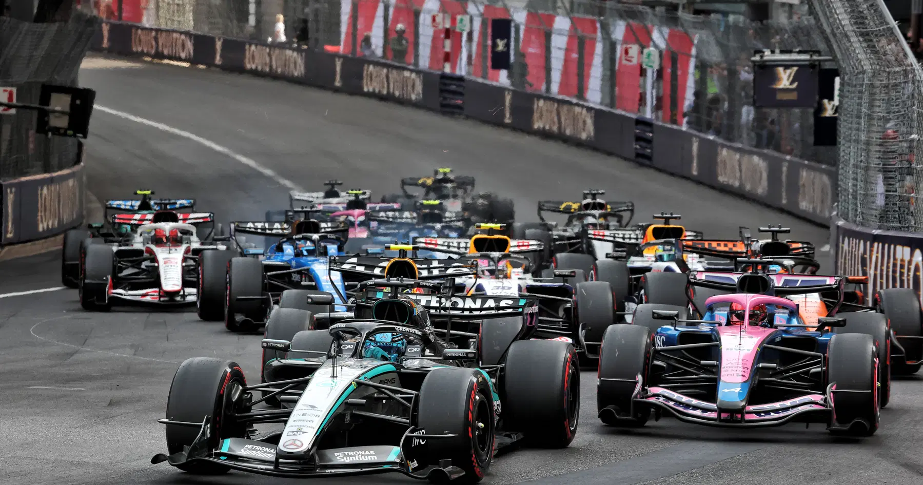 Martin Brundle toetab "jõhkraid" F1 karistusi vaatamata sõitjate pahameelele