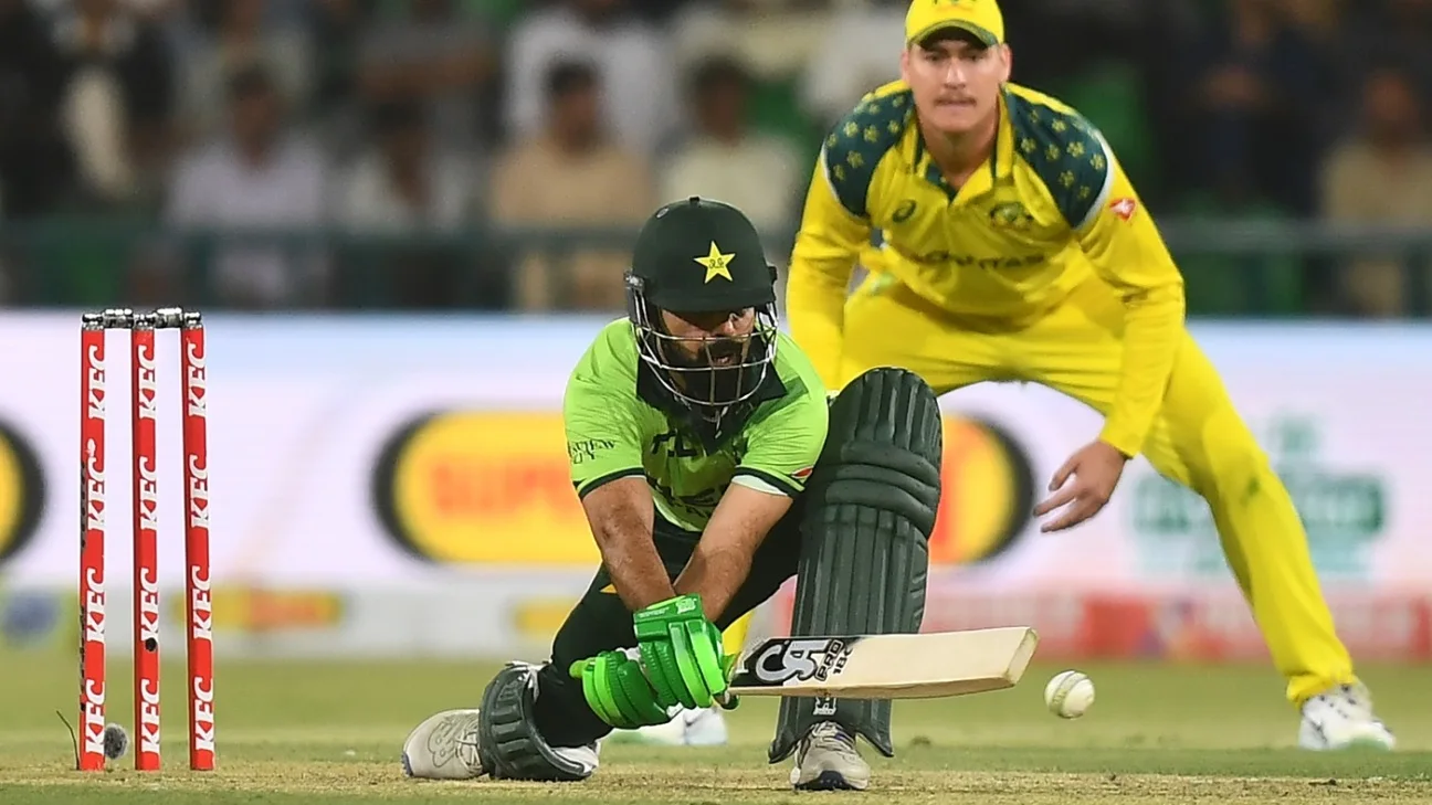 Pak vs Aus 2026: Shadab Khan tõestab oma väärtust vaatamata bowlingu tagasitulekule.