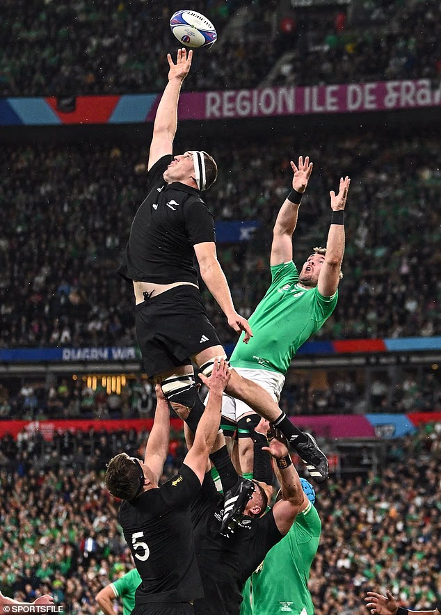 Brodie Retallick kerkis esile üheks edulooks. Temast saaks All Blacksi komplekti lahutamatu hammasratas