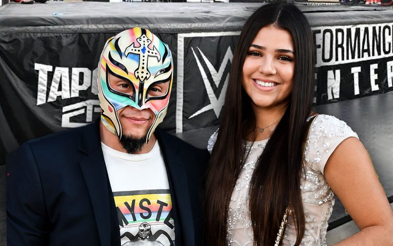 Rey Mysterio ütleb, et Aalyah Mysterio valmistub WWE esituskeskusesse elama asuma