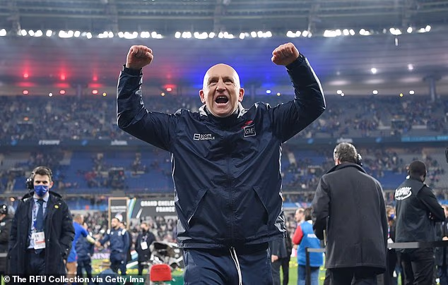 On suur üllatus, et Shaun Edwards, kes aitas Prantsusmaalt järjekordse Kuue riigi tiitlini, peab jätma oma rolli Fabien Galthie assistendina.