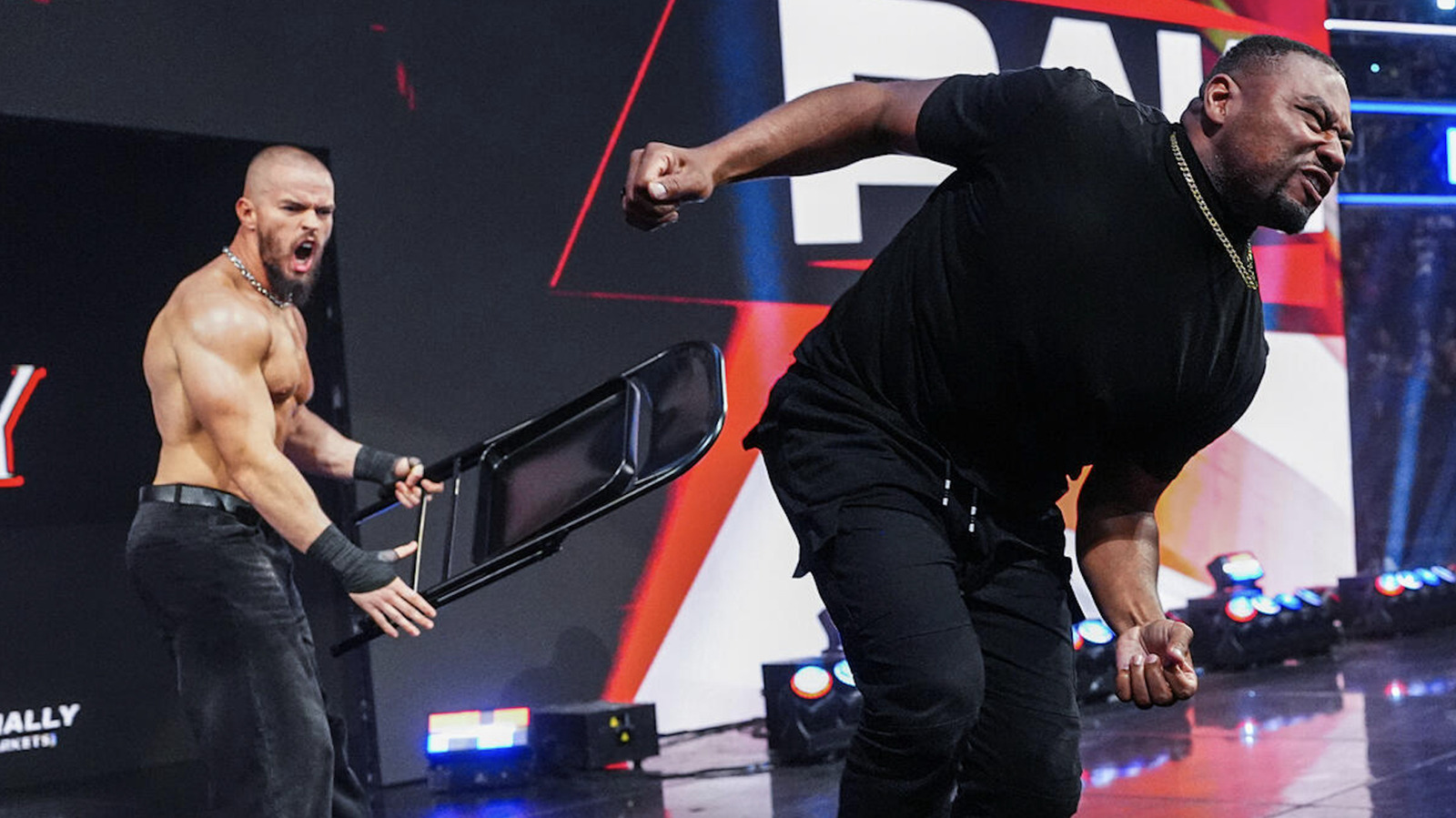 WWE Raw 22. 6. – maailma- ja naiste tagimeeskondade meistrivõistlused ja muud