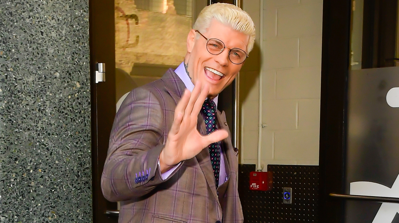 WWE SmackDown 6/19 tulemused: kaks meistrivõistlust võrgus, 1. kandidaat ja palju muud