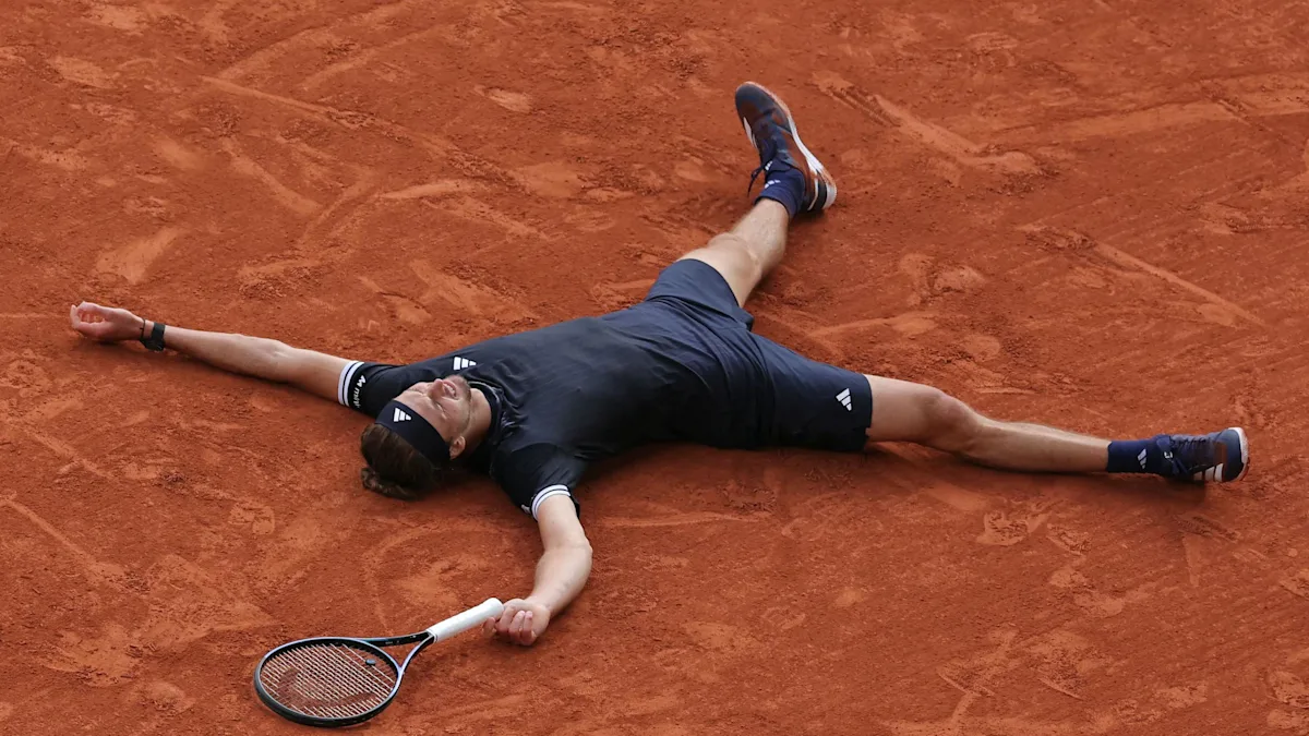 Zverev võidab Cobollit pingelises Pariisi finaalis esimese suure slämmi turniiril